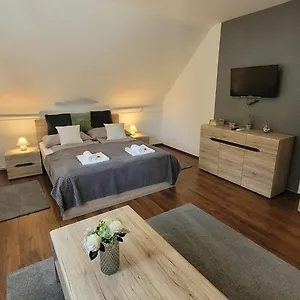 Apartman Szitakötő, Eger