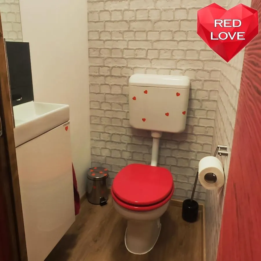 Love Apartmanok Eger 0*,
